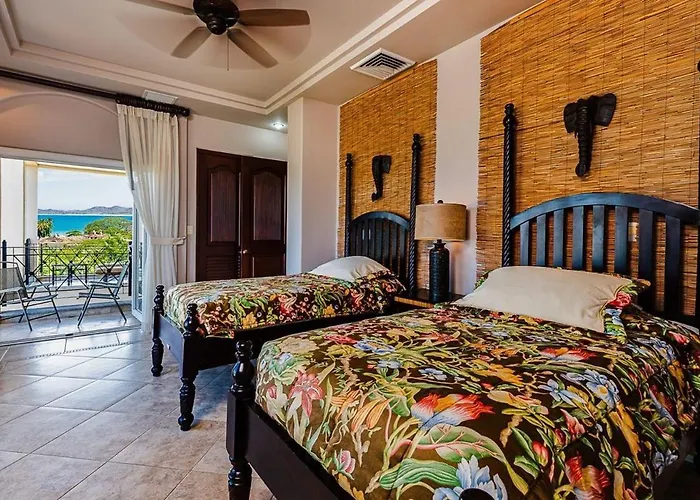 Сasa de vacaciones Swim-up Pool Bar, Walk To & Panoramic Views Tamarindo